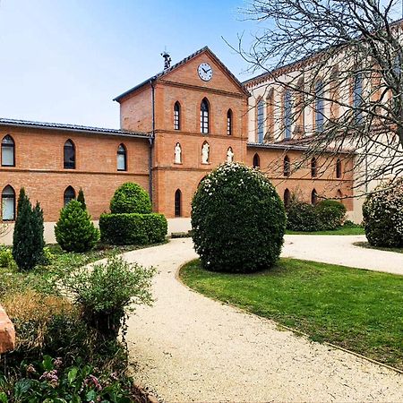 Hotellerie De L'Abbaye Bellegarde-Sainte-Marie 외부 사진