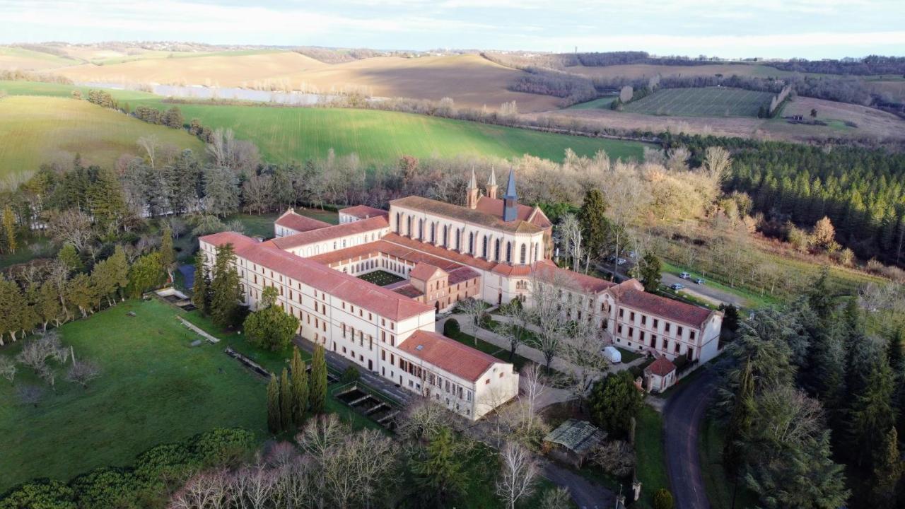 Hotellerie De L'Abbaye Bellegarde-Sainte-Marie 외부 사진